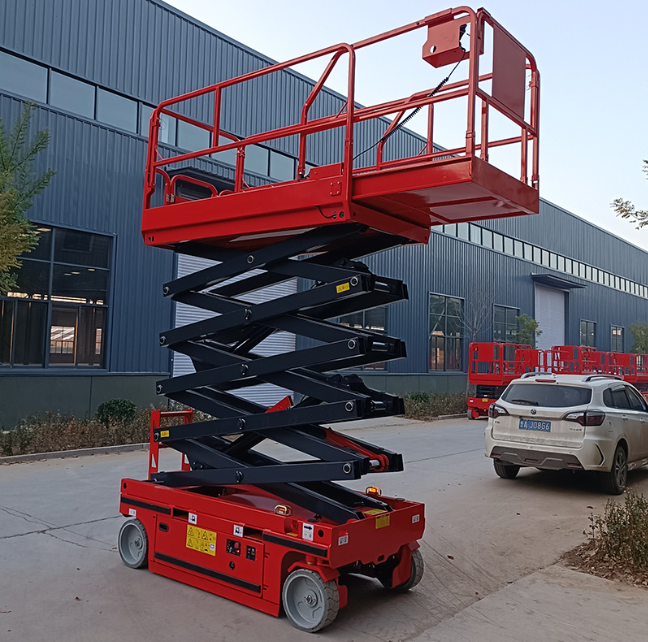 百色自行走升降机